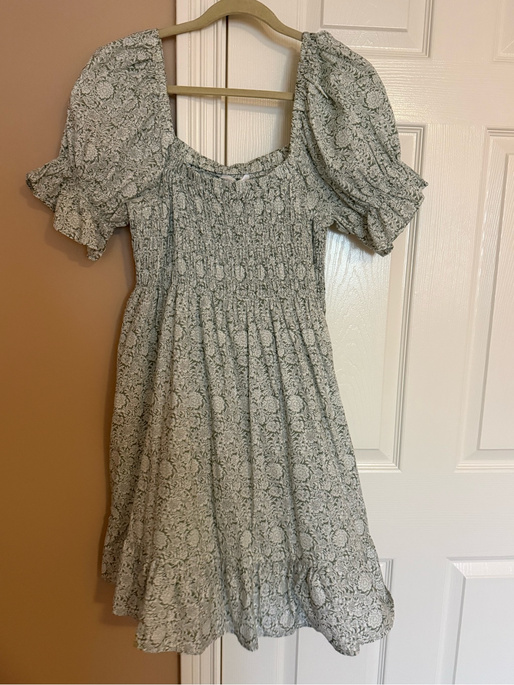 Ces Femme Sage Floral Smocked Puff-Sleeve Mini Dress- Cottagecore- L Euc Summer